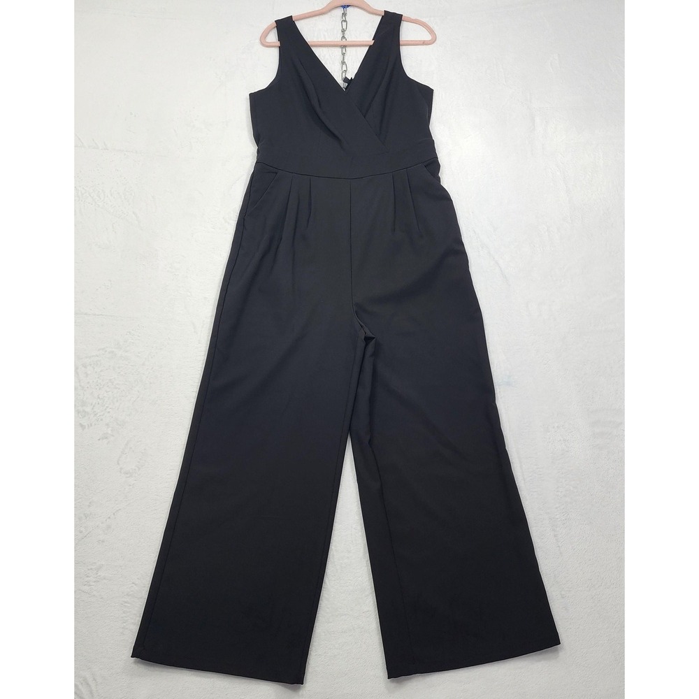 Torrid Jumpsuit Womens‎ 10 Black Sleeveless Wide Leg V-Neck Lined Dressy Pleated